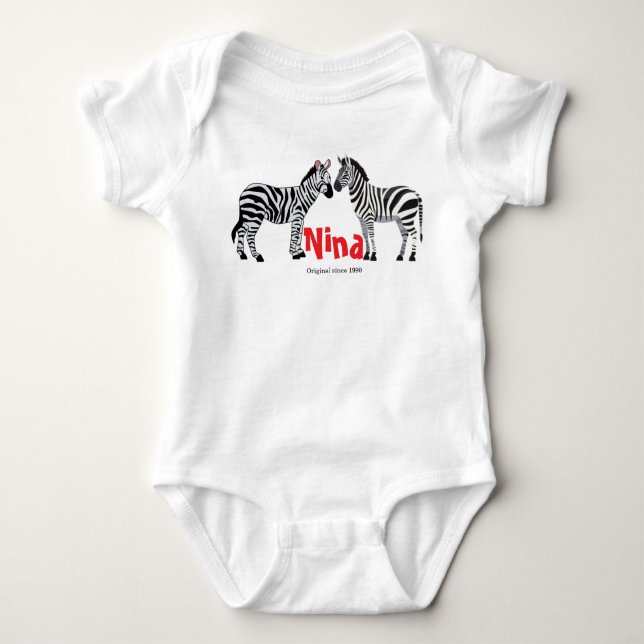 Monogrammed pretty zebra black white Chic T Shirt (Framsida)