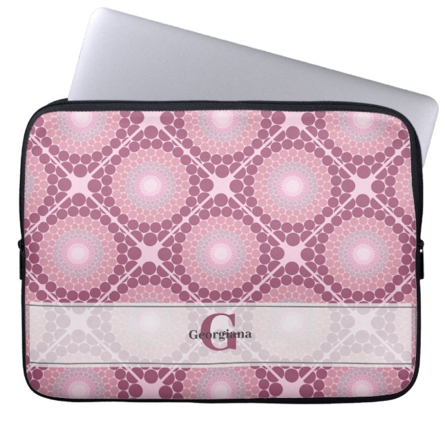 Monogrammed Radiant Dusky Ro Dot Mandala Tiled Laptop Fodral (Framsidan)