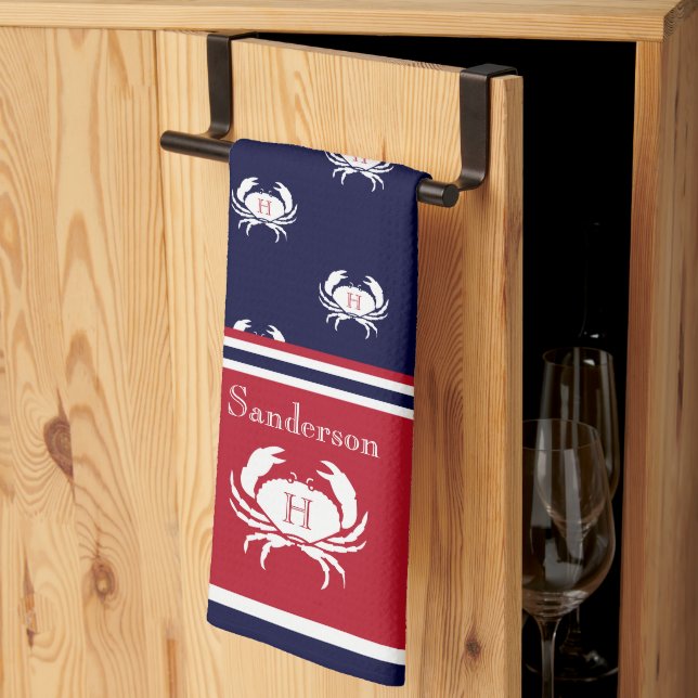 Monogrammed Red Navy Blue White Crab Nautical Ki Kökshandduk (Thirds Fold)