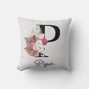 Monogrammed Rosa Boho Blommigt Initial P Kudde