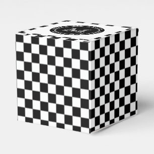 Monogrammed svart vitschackbrädemönster presentaskar