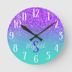 Monogrammed Turcos och Violet Glitter Ombre Rund Klocka