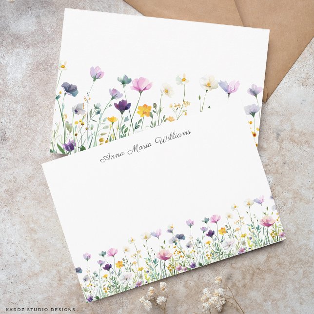 Monogrammerad blomsterakvafärg vildblomma anteckningskort (The front and back is shown at a 4.25 x 5.5 inch size. Choose size, paper, & corner style.
)