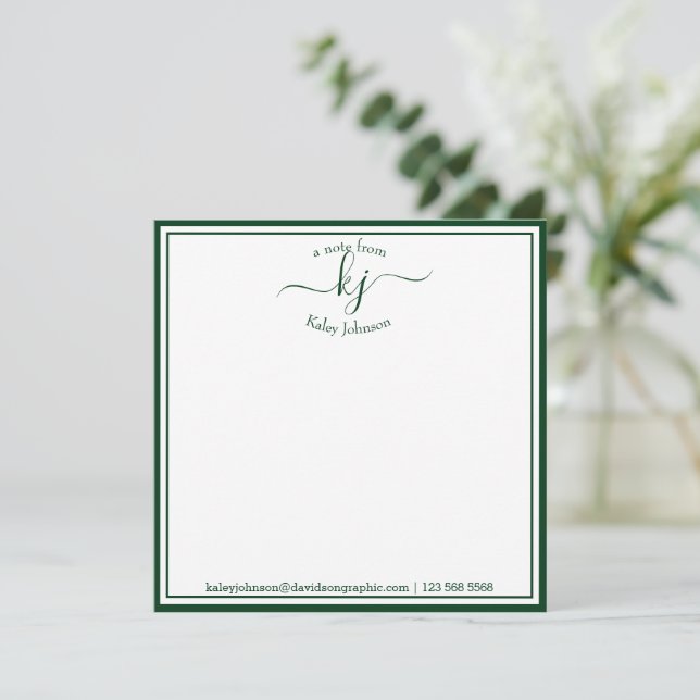 Monogrammerad skoggrön från skrivbordet hos tack kort (Stående Fram)