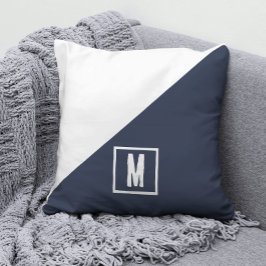 monogrammerad stilfull marinblå och vit färgblock kudde