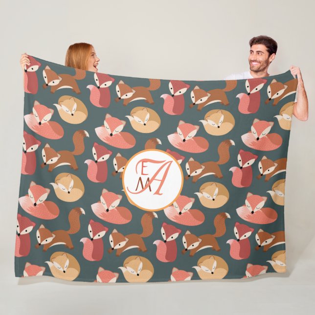 Monogrammerad Woodland Fox Höstfärger Höst Fleecefilt (På plats)