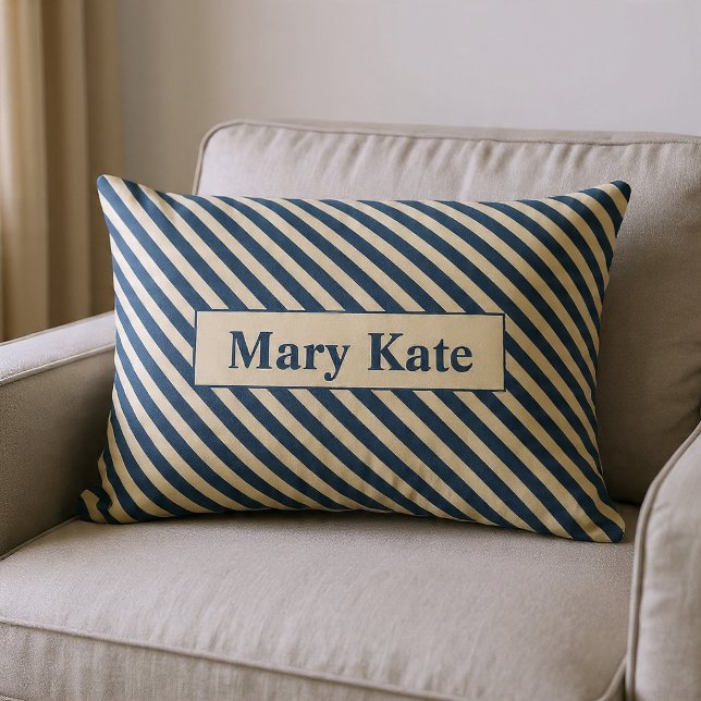 Monogrammerade Blå/Vanilj-ränder Lumbarkudde (Skapare uppladdad)
