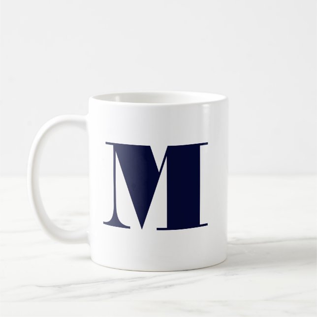 Monogrammodeller Modern minimalist marin vit mugg (Vänster)