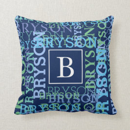 Monogramnamn samla i en klunga blått kudde