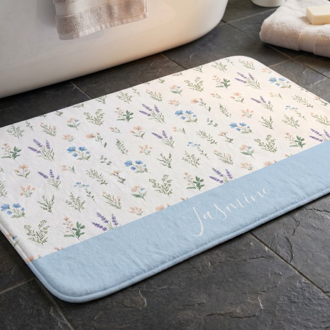 Monogramnamn Vildblomma Blå Lavendel Boho Badrumsmatta (Skapare uppladdad)