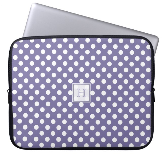 MonogramPurple med vitpolka dotslaptop sleeve (Framsidan)
