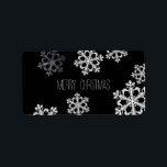 Monokrom minimal snöflammande jul Mönster Adressetikett<br><div class="desc">Den här svarta och vita, enkla snöflummen mönster sammanfattar vinterens serenskönhet med ett modernt, minimalistiskt fläkt. Den här konstruktionen, som är uppbyggd i ett sofistikerat svart-vitt-färg-system, är en epitum för underskattad elegans, perfekt för dem som uppskattar en maskulin beröring i sin helgdag-dekorator. Varje snöflinga skapar ett mönster som är både...</div>