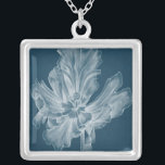Monokrom Tulip II Silverpläterat Halsband<br><div class="desc">Blommigt</div>