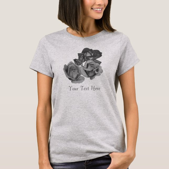 Monokroma blommor i svart och vit ros t shirt (Framsida)