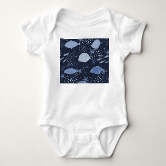 Monokroma sömnfiskar, mörk mönster. t shirt