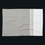 Monokromatisk modern vit och grått kökshandduk<br><div class="desc">Uppgradera ditt köks estetik med vårt Monochromatiska Modern White- och Grått Kitchen Towel. Den här handduken är inte bara en funktionell biet för ditt kök. Det är ett snyggt tillbehör som ger lite contemporary elegans. Utformningen har en enkel men chic stripe pub och skapar ett utseende som är både modernt...</div>