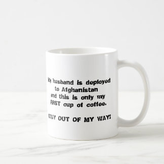 Monokromen UT BEKLÄR Kaffemugg