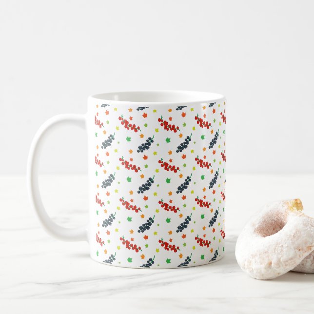 Mönster av bär, rödbär, blåbär, frukt kaffemugg (Med munk)