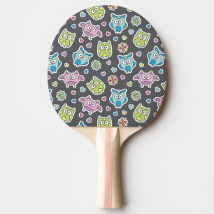 mönster av tecknadugglor pingisracket