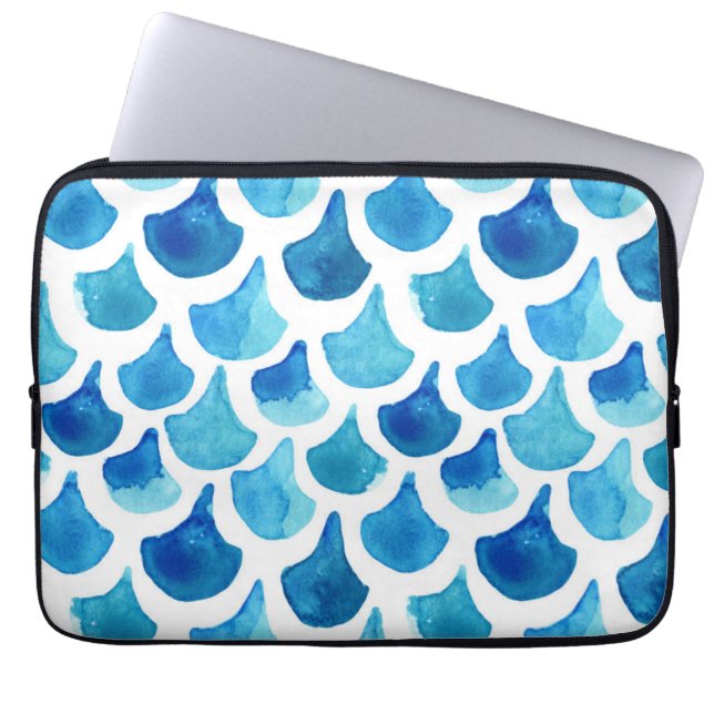 Mönster för blåttvattenfärgfjäll laptop sleeve (Framsidan)