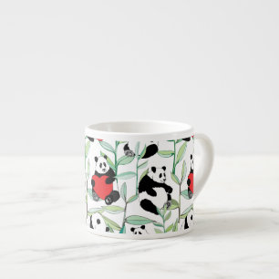 mönster med älskvärda pandas med hjärtor espressomugg