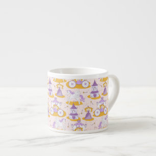 mönster med en prinsessa espressomugg