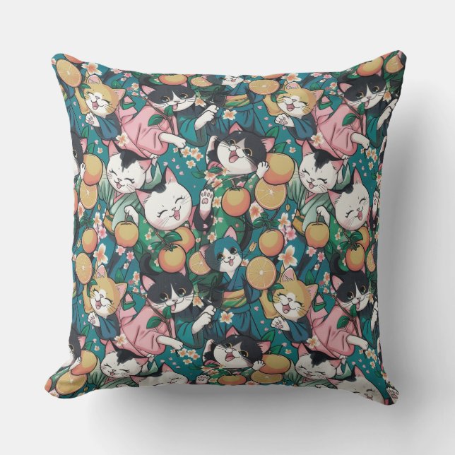 Mönster med söta dansande katter i kimonos, tanger kudde (Framsida)