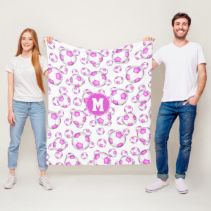 mönster monogrammerade, rosa, vita fotbollar med f fleecefilt
