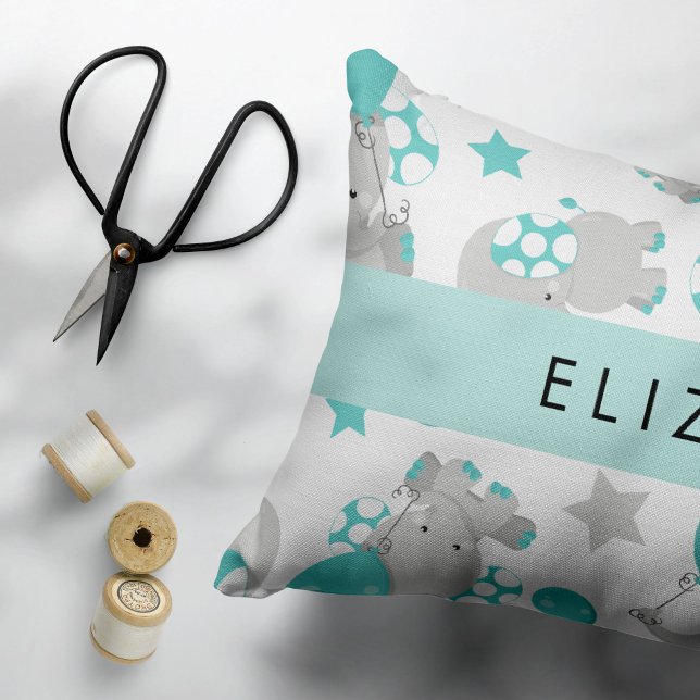 Mönster om elefanter, Cute Elephants, ditt namn Prydnadskudde (Skapare uppladdad)