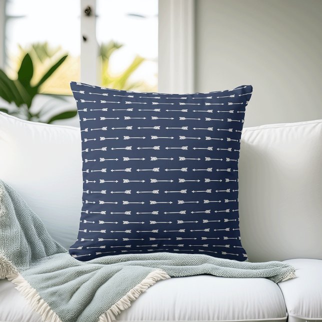 Mönster Pillow med marinpil och vit pil Kudde (Skapare uppladdad)