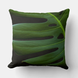 Monstera blad närbild och personlig kudde