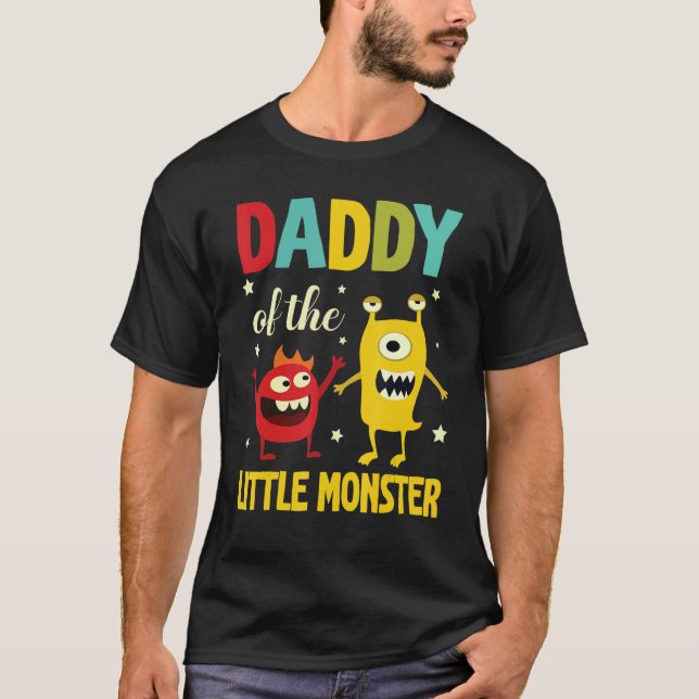 Monsters dansar tillsammans med Lycklig pappa till T Shirt (Framsida)