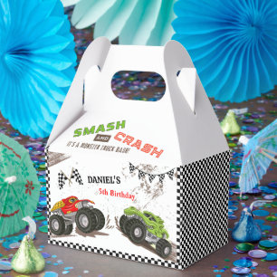Monstertruck-smash coolt modernt födelsedagsfirand presentaskar