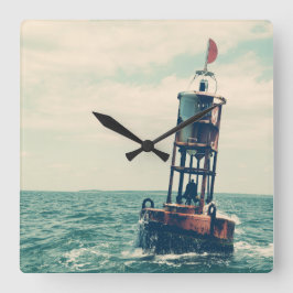 Montauk Salvage Co. Buoy Wall Clock Fyrkantig Klocka