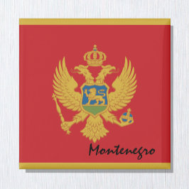 Montenegro flagga och helgdag/sportfantaster i Med Magnet