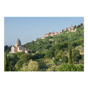 Montepulciano domkyrka och townfototryck fototryck