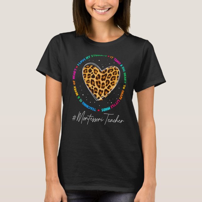 Montessori Teacher School Admin-utvärdering Tillba T Shirt (Framsida)