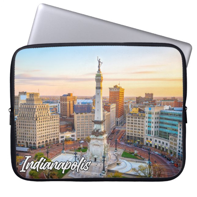 Monument Circle, Indianapolis, Indiana, Förenta st Laptop Fodral (Framsidan)