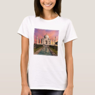 Monument Taj Mahals färgade vy T Shirt