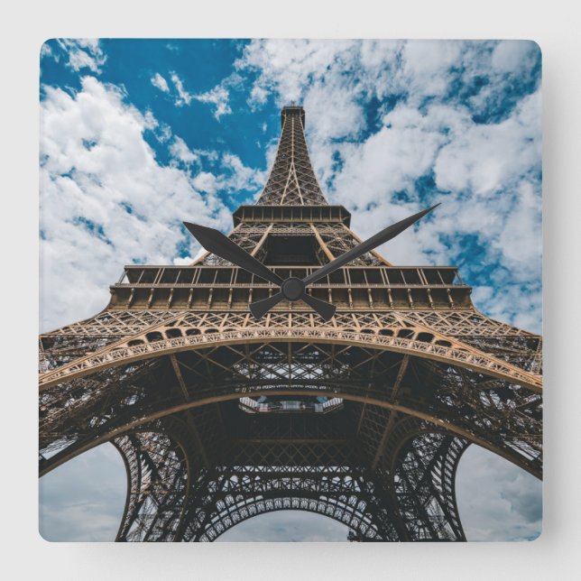Monument | Tittar upp i Eiffel Torn Fyrkantig Klocka (Framsida)