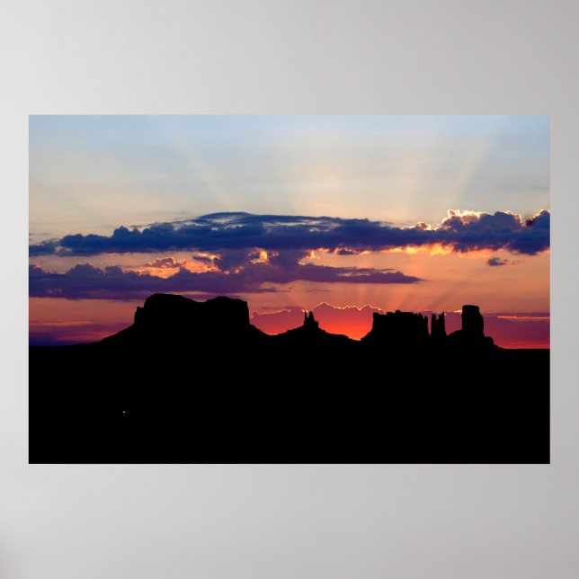 Monument Valley vid Sunrise Poster (Framsidan)