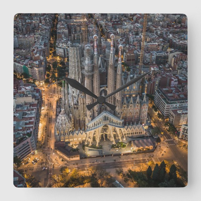 Monuments | La Sagrada Familia Fyrkantig Klocka (Framsida)