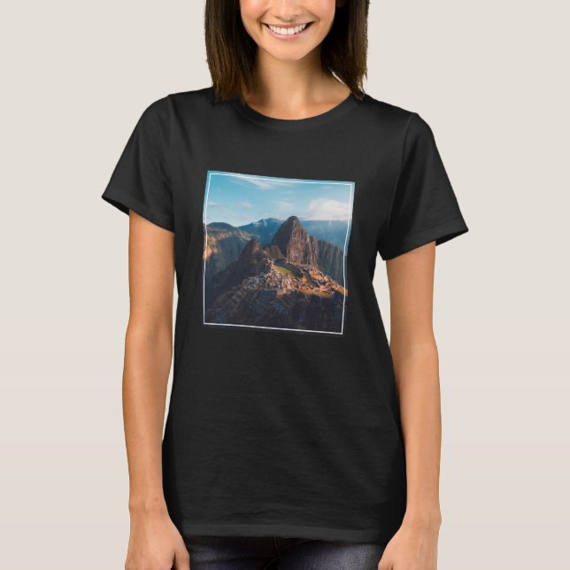 Monuments | Machu Picchu, Peru T Shirt (Framsida)