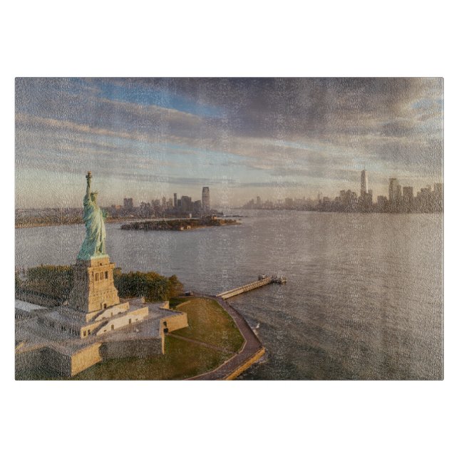 Monuments | Statue of Liberty (Framsidan)