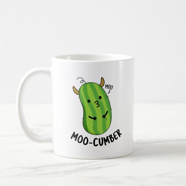 Moo-cumber Funny Veggie Cucumber Pun Kaffemugg (Vänster)