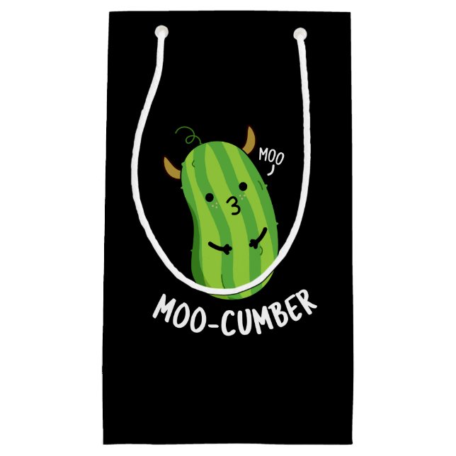 Moo-cumber Funny Veggie Cucumber Pun Mörk BG (Framsidan)