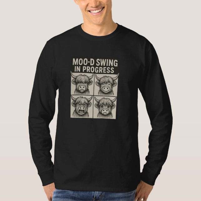 Moo d Swing in Progress Funny Cow Pun T Shirt (Framsida)