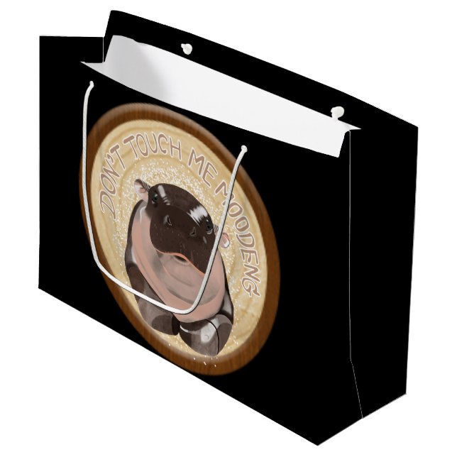 Moo Deng Hippo (Framsidan Vinklad)