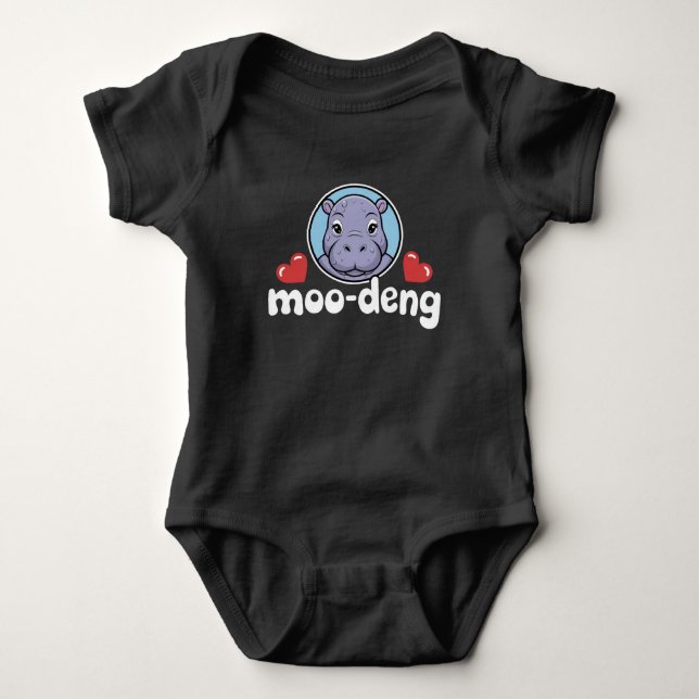 Moo Deng Studsugga gris i thailändsk bild Babyflod T Shirt (Framsida)