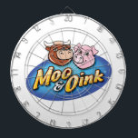 Moo & Oink Dartboard Darttavla<br><div class="desc">Din Moo & Oink fläkt kommer att kärlek den här anpassningsbarna rita upp för sitt kontor.</div>